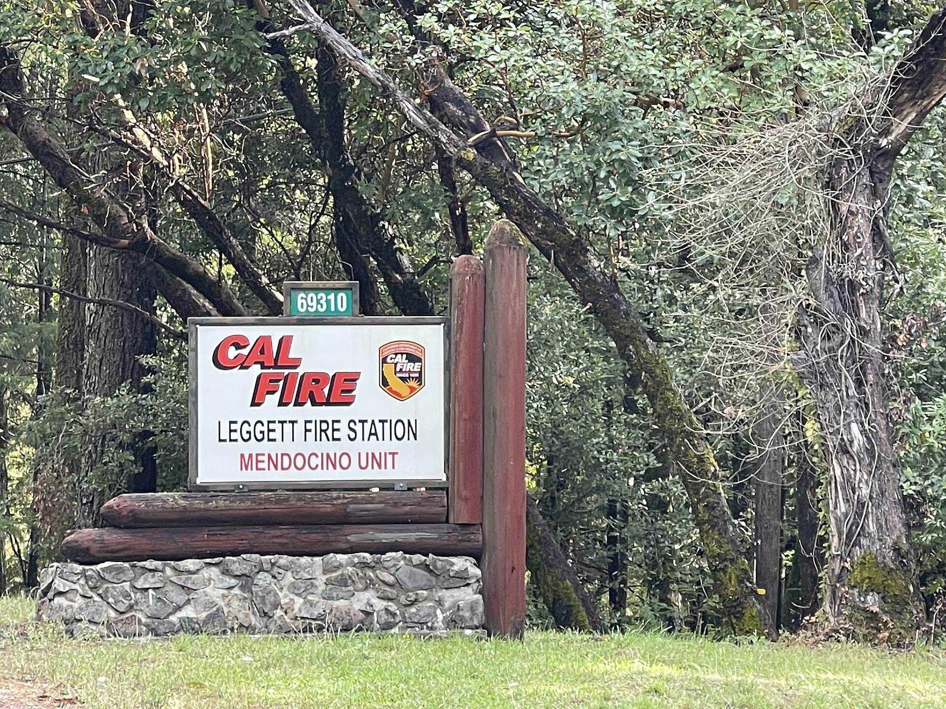 California firefighters in the field — editorial context image